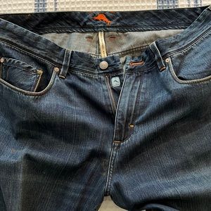 Men’s Tommy Bahama jeans. Size 38 x 32. Brand new without tags.